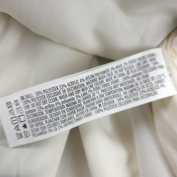 Express Womans White Tan Plaid Thick Sweater Jacket - Oversize Fit  Sz Small - Picture 11 of 13